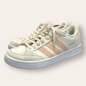 Adidas cloud foam sneakers